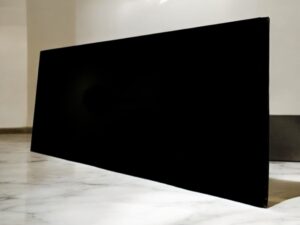 PURE BLACK